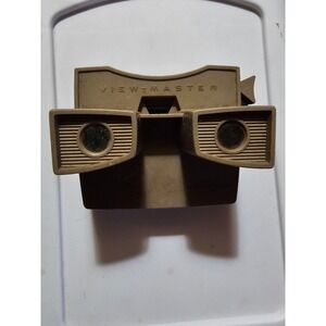 Vintage View-Master‎ Lot: 2 Viewers, Easter Story & Endangered Species Reels